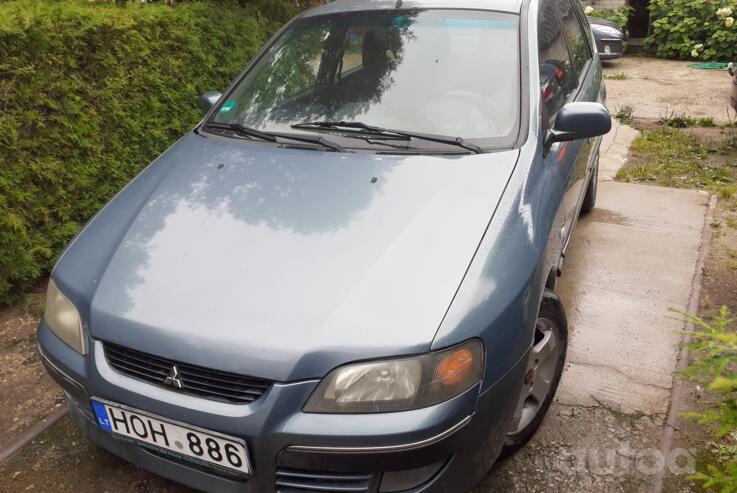 Mitsubishi Space Star 1 generation [restyling] Minivan