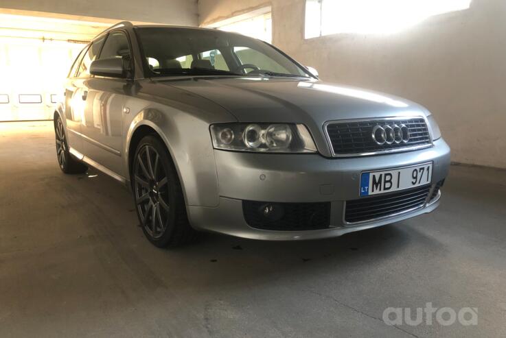Audi A4 B6 Avant wagon 5-doors