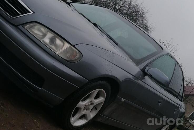 Opel Omega B [restyling] Sedan
