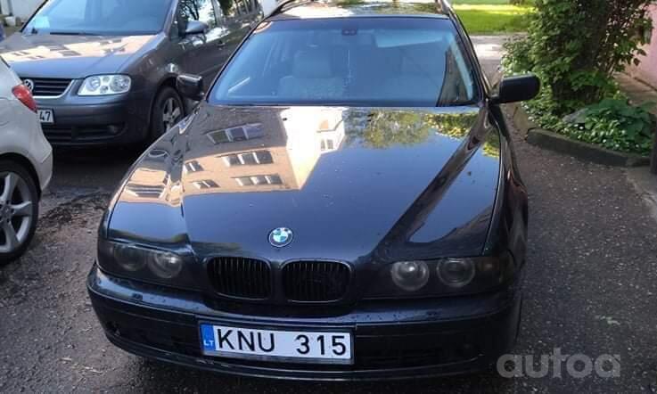 BMW 5 Series E39 Touring wagon