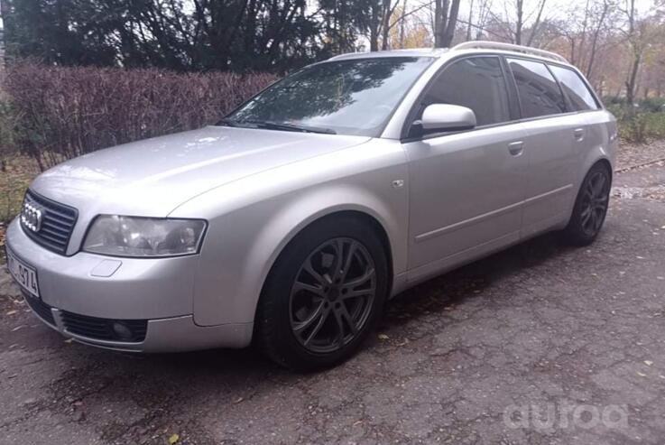 Audi A4 B6 Avant wagon 5-doors
