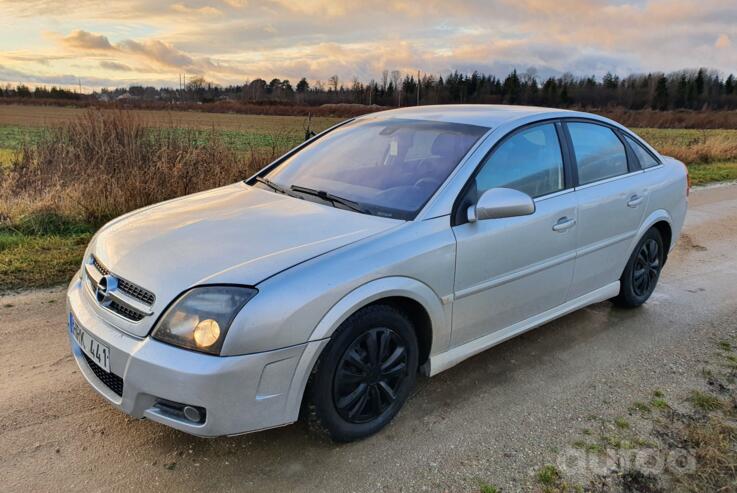 Opel Vectra C GTS hatchback