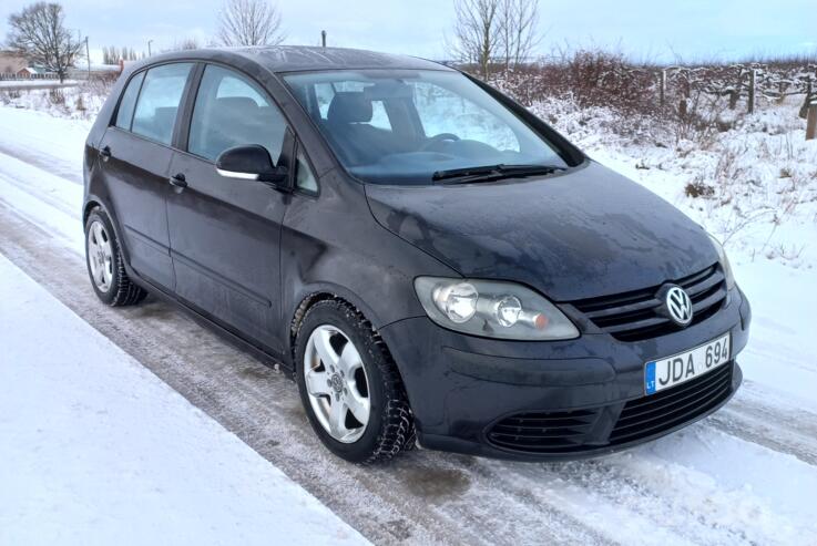 Volkswagen Golf Plus 1 generation