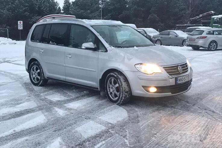 Volkswagen Touran 1 generation [restyling] Minivan 5-doors
