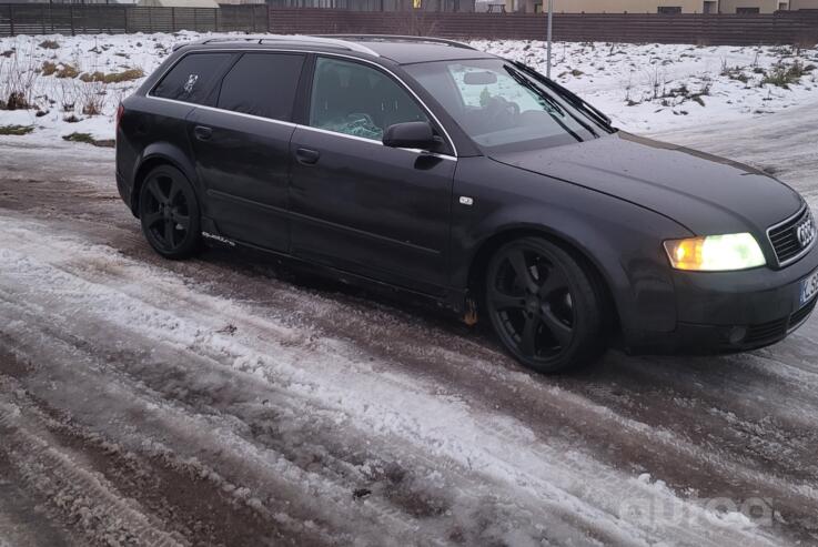 Audi A4 B6 Avant wagon 5-doors