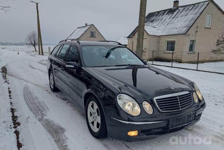 Mercedes-Benz E-Class W211/S211 wagon 5-doors