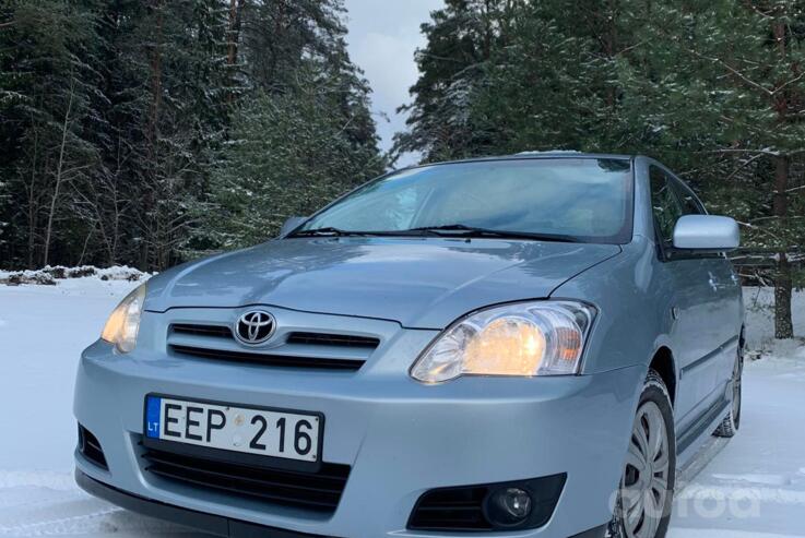 Toyota Corolla E120 Hatchback 5-doors