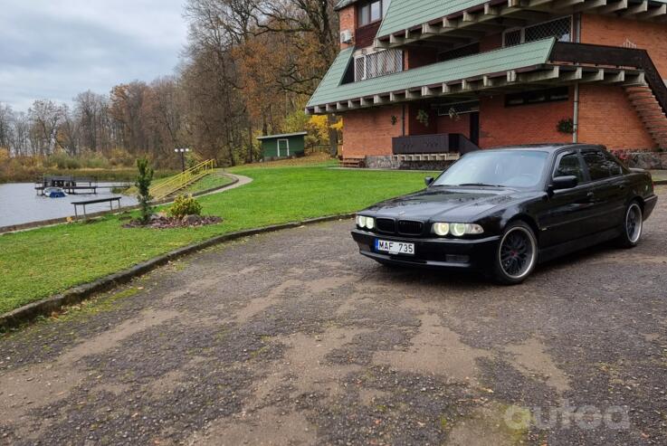 BMW 7 Series E38 Sedan