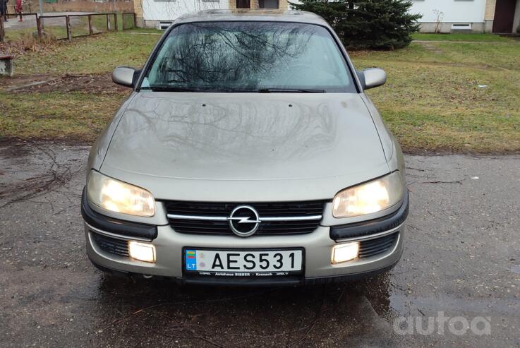 Opel Omega B Sedan