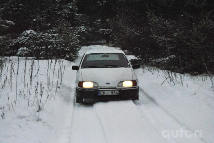 Ford Sierra 1 generation [restyling] Hatchback 5-doors