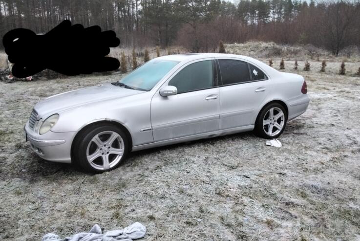 Mercedes-Benz E-Class W211/S211 Sedan 4-doors