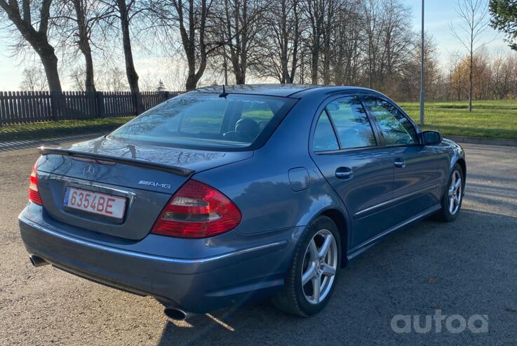 Mercedes-Benz E-Class W211 Sedan