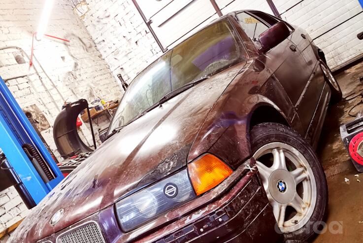 BMW 3 Series E36 Sedan