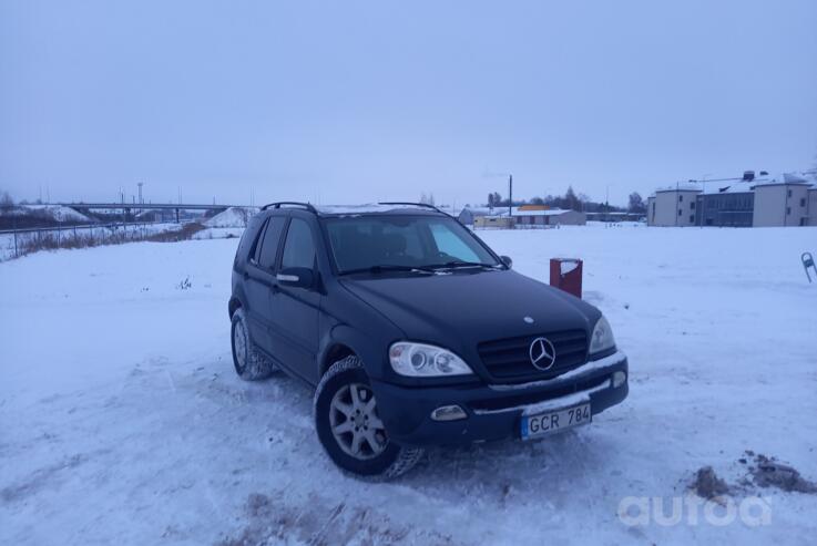 Mercedes-Benz M-Class W163 [restyling] Crossover
