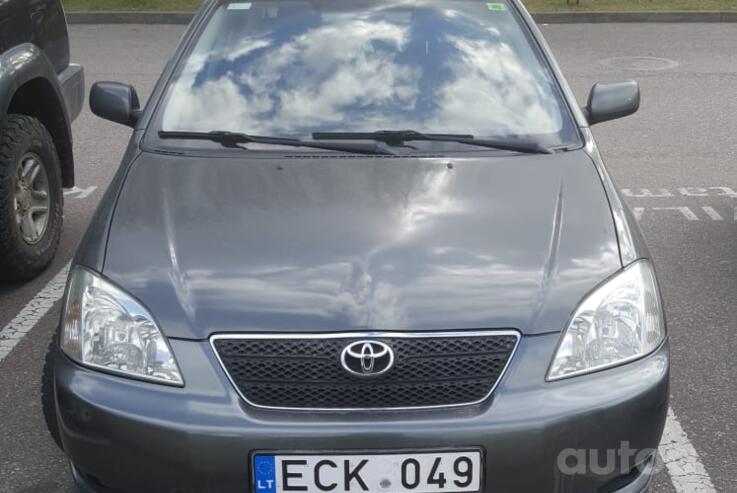 Toyota Corolla E120 Hatchback 5-doors