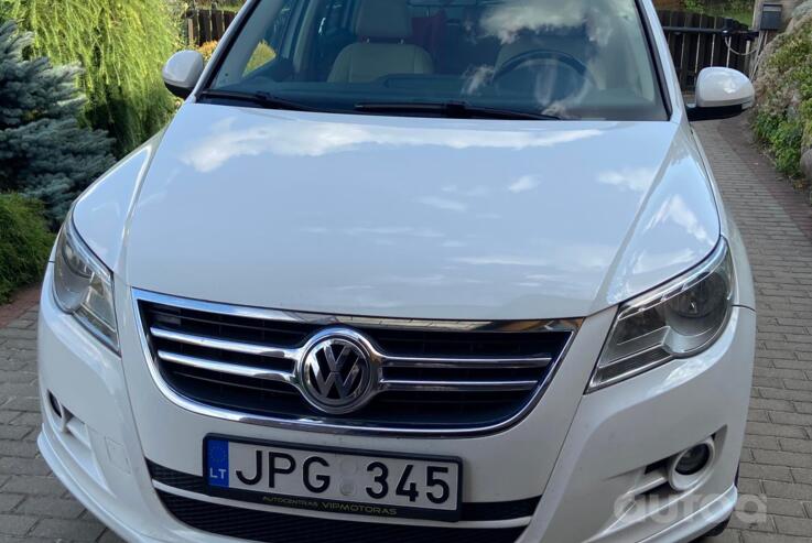 Volkswagen Tiguan 1 generation [restyling] Crossover