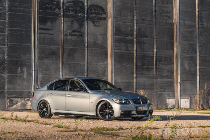 BMW 3 Series E90/E91/E92/E93 Sedan