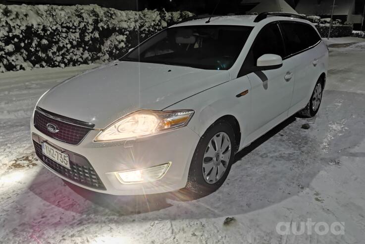 Ford Mondeo 4 generation wagon