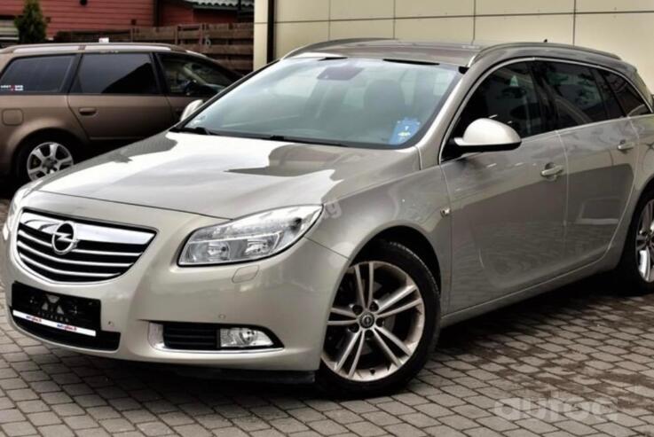 Opel Insignia A Sports Tourer wagon 5-doors