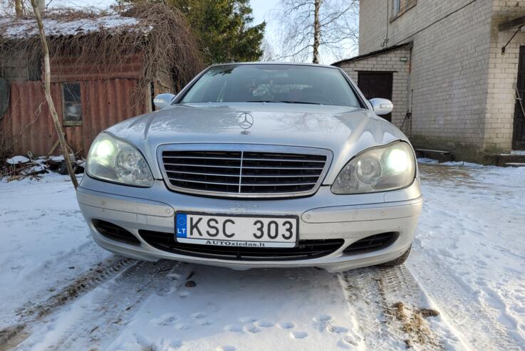 Mercedes-Benz S-Class W220 [restyling] Sedan 4-doors