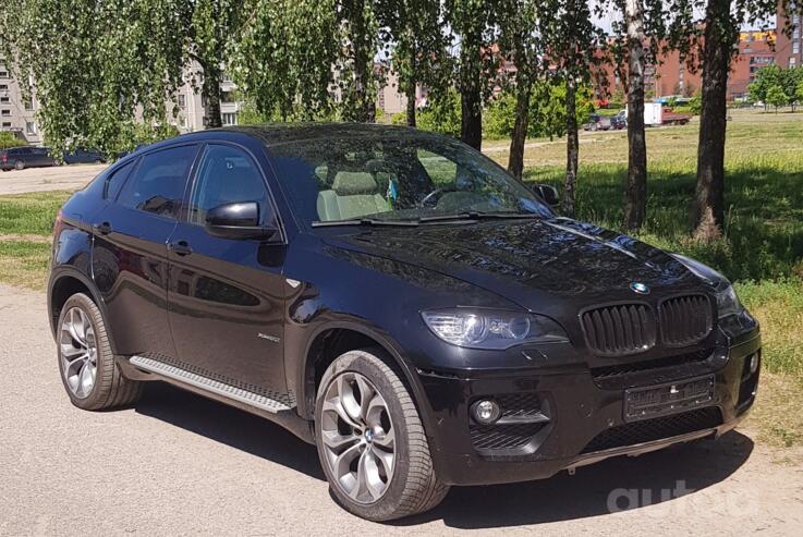 BMW X6 E71/E72 Sports Activity Coupe crossover
