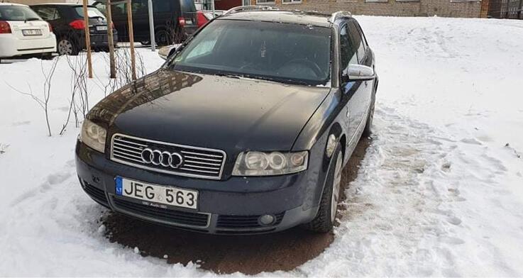 Audi A4 B6 Avant wagon 5-doors