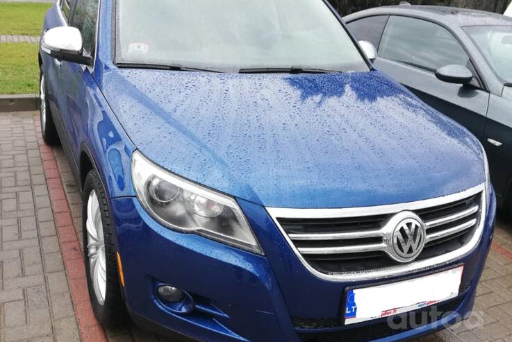 Volkswagen Tiguan 1 generation Crossover
