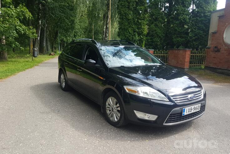 Ford Mondeo 4 generation wagon