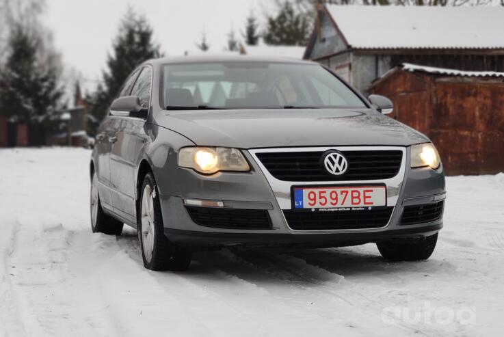 Volkswagen Passat B6 Sedan 4-doors