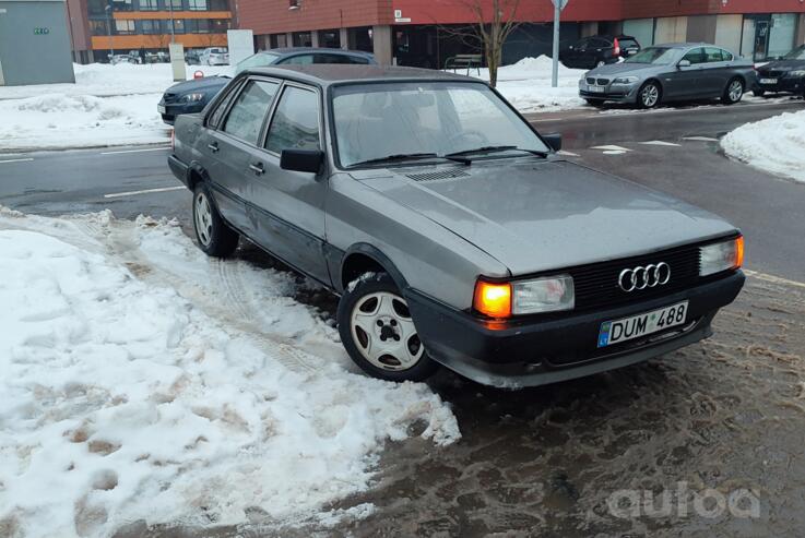 Audi 80 B2 Sedan 4-doors