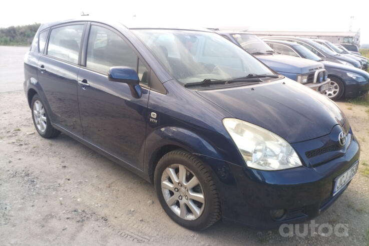 Toyota Corolla Verso 1 generation [restyling] Minivan
