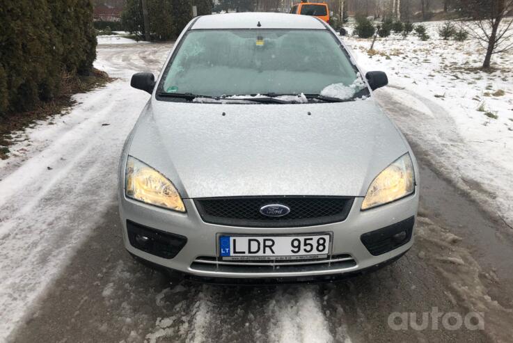 Ford Focus 1 generation [restyling] wagon 5-doors