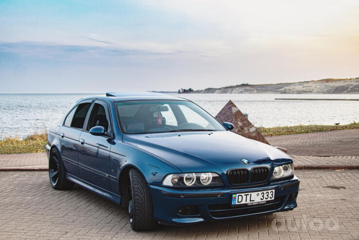 BMW 5 Series E39 [restyling] Sedan