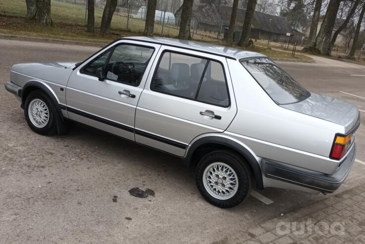 Volkswagen Jetta 2 generation Sedan 4-doors