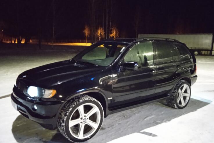 BMW X5 E53 Crossover