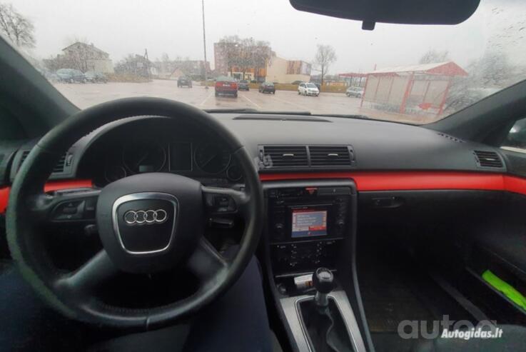 Audi A4 B6 Avant wagon 5-doors