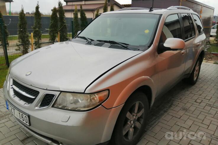 Saab 9-7X 1 generation SUV