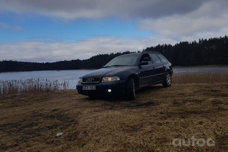 Audi A4 B5 [restyling] Avant wagon 5-doors