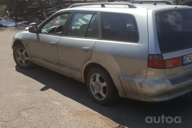 Mitsubishi Galant 8 generation wagon
