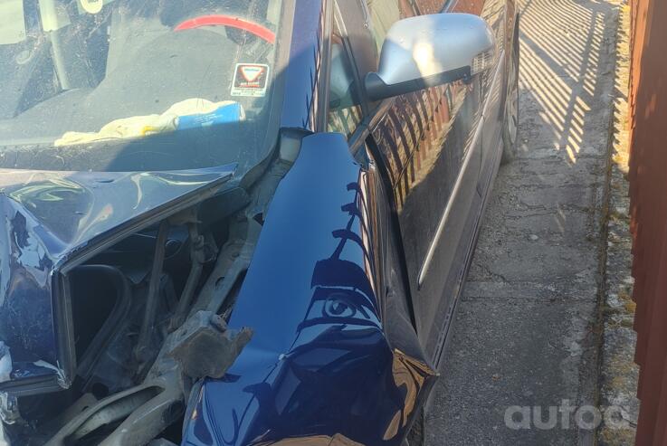 Volkswagen Touran 1 generation [restyling] Minivan 5-doors