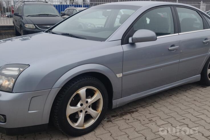 Opel Vectra C GTS hatchback
