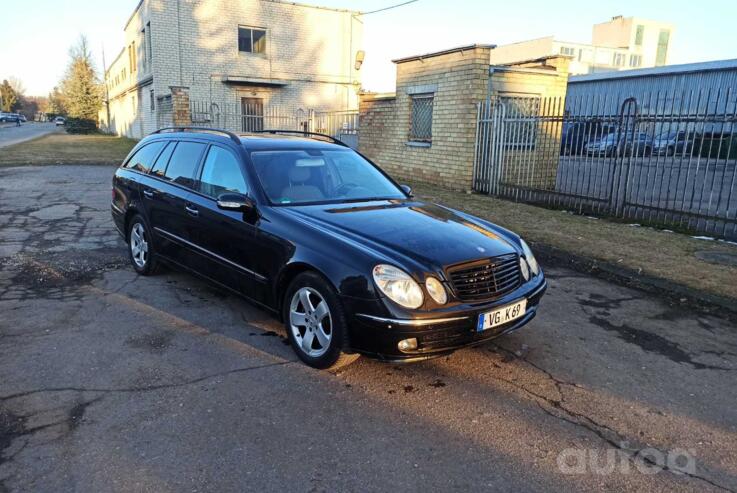 Mercedes-Benz E-Class W211/S211 wagon 5-doors