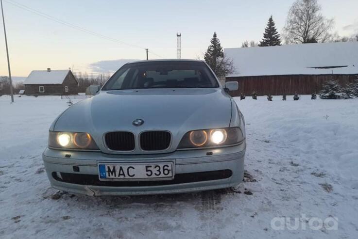 BMW 5 Series E39 Sedan 4-doors