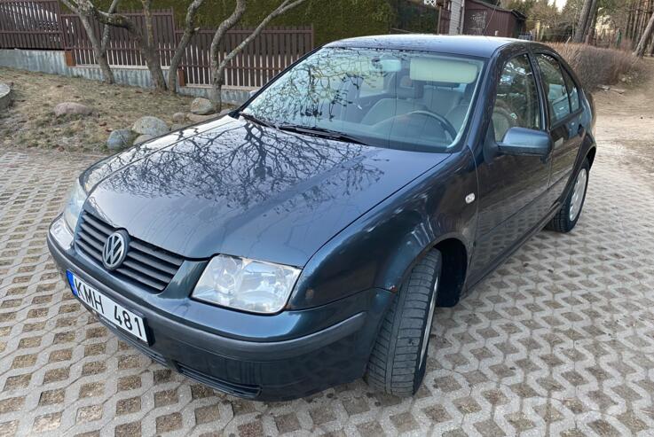 Volkswagen Bora 1 generation Sedan