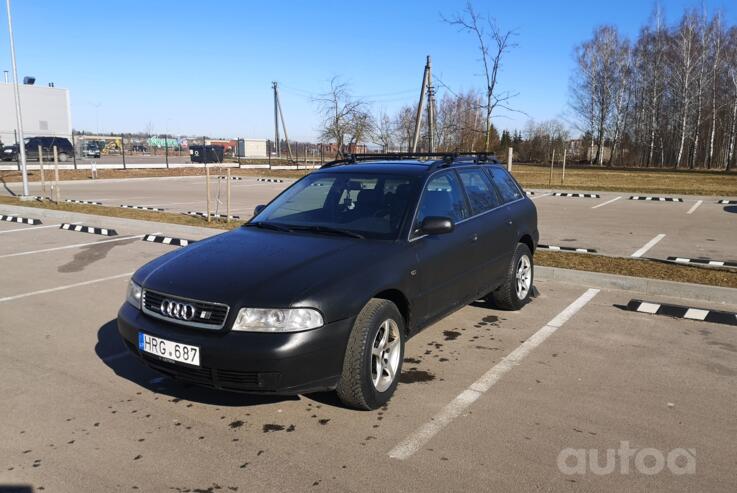 Audi A4 B5 [restyling] Avant wagon 5-doors