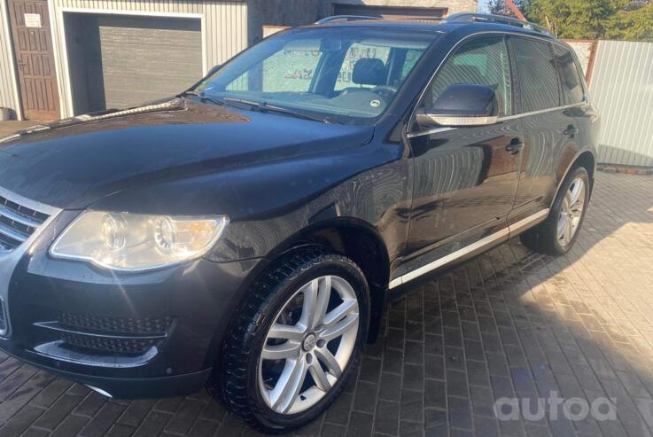 Volkswagen Touareg 1 generation [restyling] Crossover