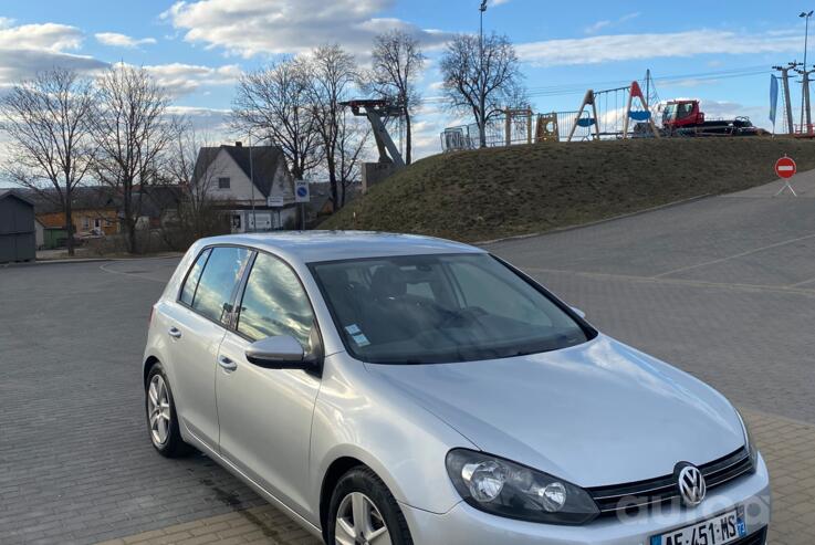 Volkswagen Golf 6 generation Hatchback 5-doors