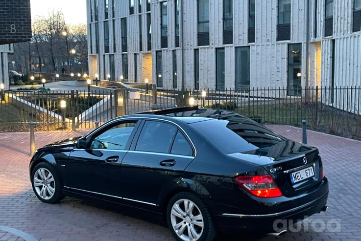 Mercedes-Benz C-Class W204/S204 Sedan