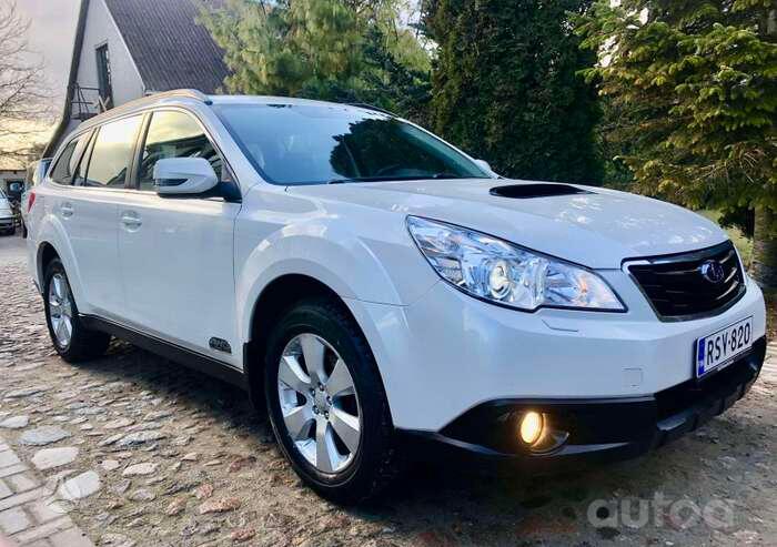Subaru Outback 4 generation wagon