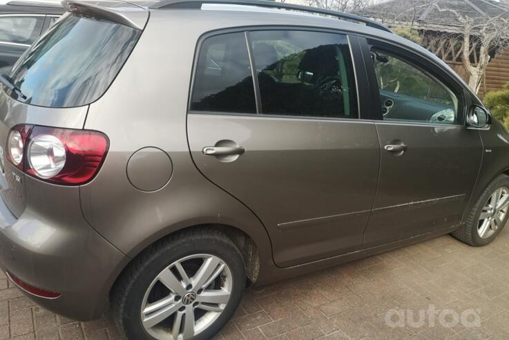 Volkswagen Golf Plus 2 generation